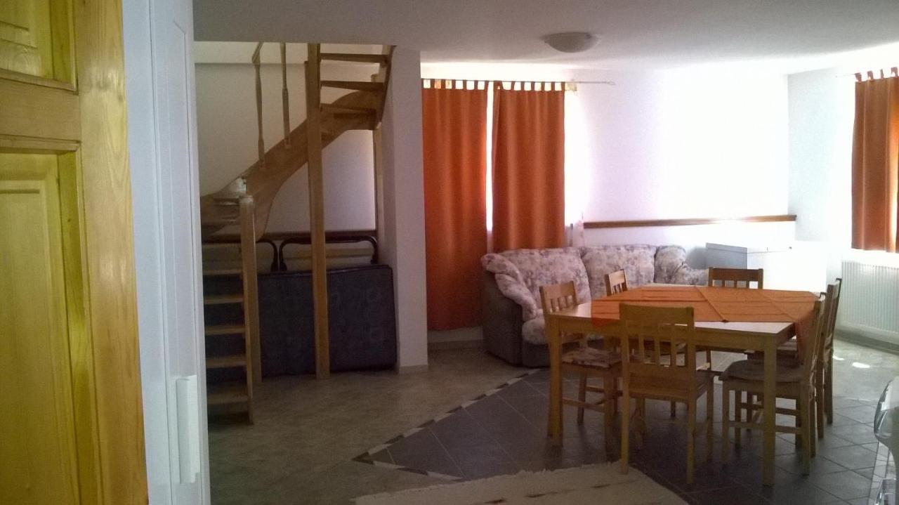 Villa Giulia Vendeghaz Verpelet Bagian luar foto