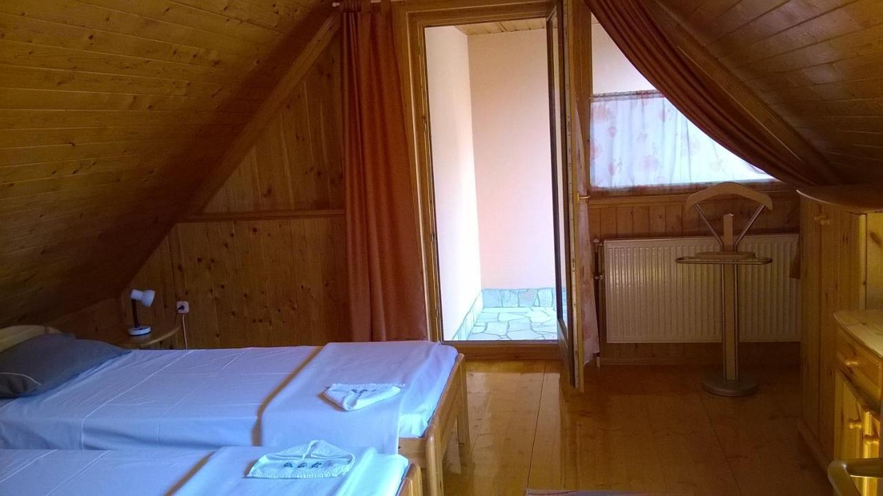 Villa Giulia Vendeghaz Verpelet Bagian luar foto